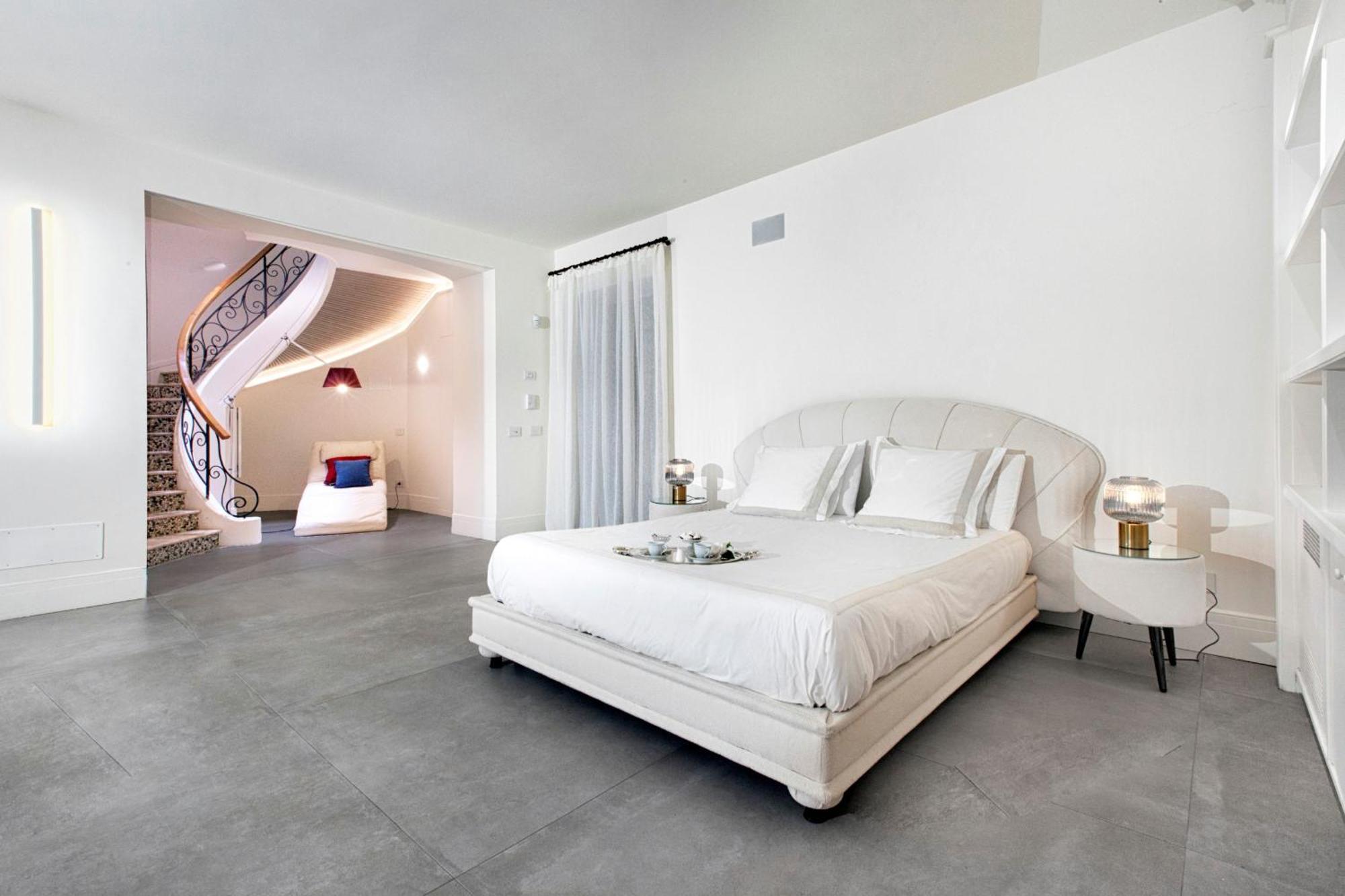 Amore Rentals - Villa Ebe Sorrento Bagian luar foto