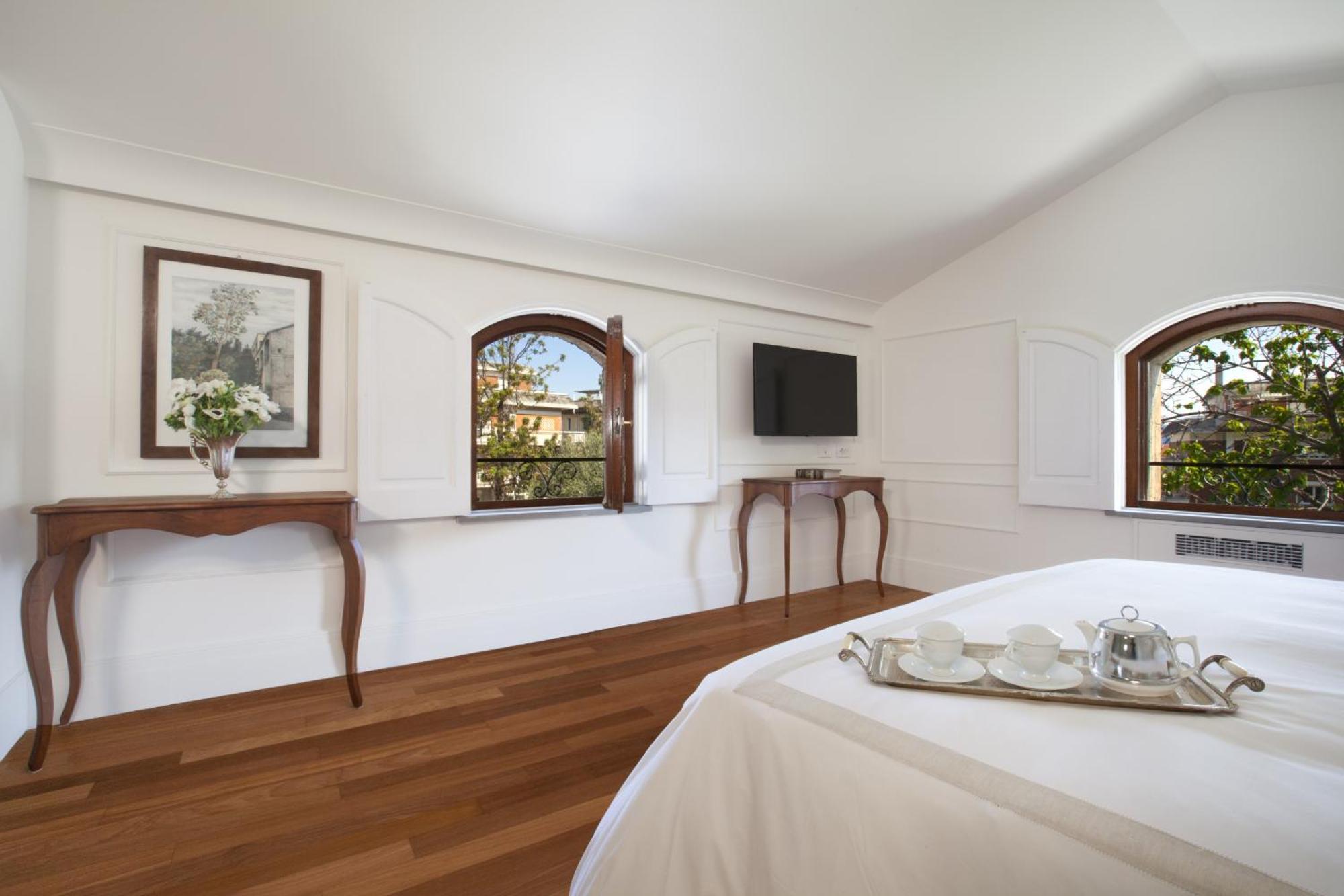 Amore Rentals - Villa Ebe Sorrento Bagian luar foto