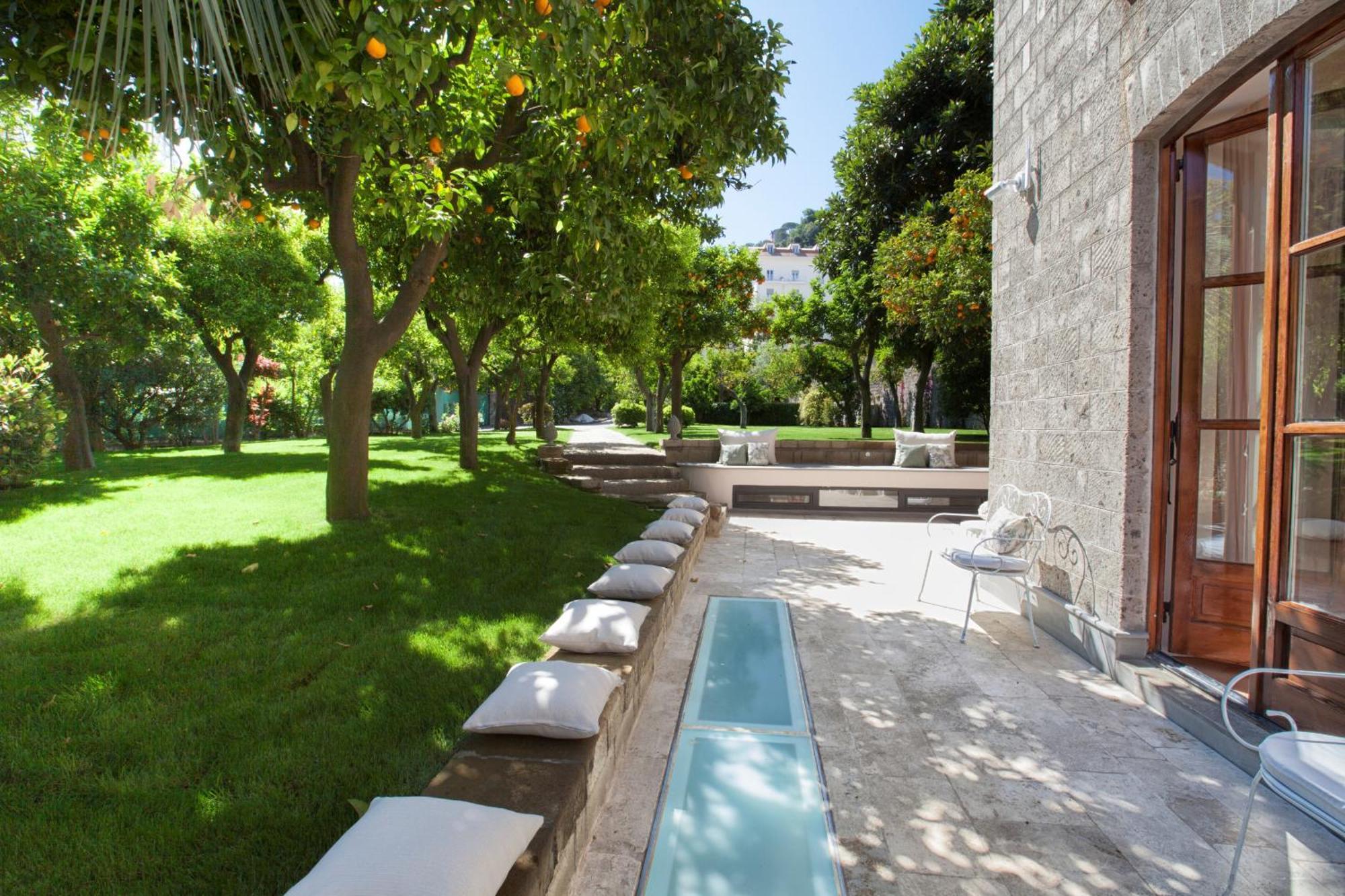 Amore Rentals - Villa Ebe Sorrento Bagian luar foto